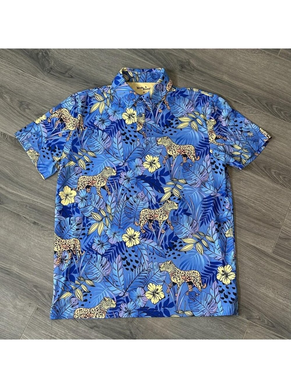 Birdie Bound Polo Shirt Mens M Blue Tropical Leopard Golf Performance Stretch